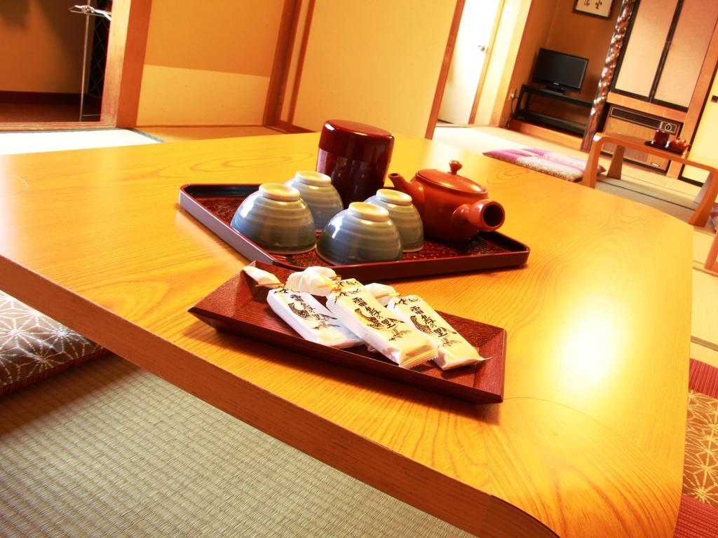 Hôtel Honkan Gentaroya à Nozawaonsen Chambre photo